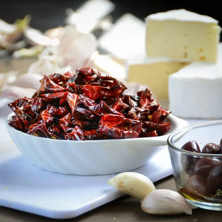 dehydrated-peppers-fried-in-olive-oil